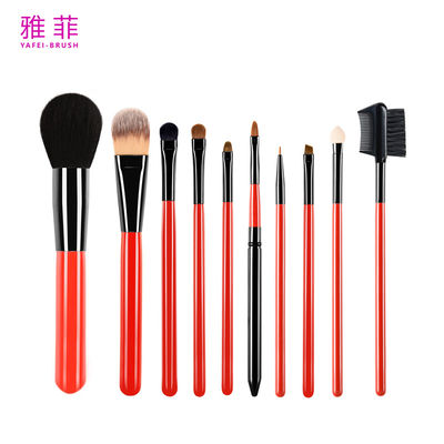 131A017210 Şık Kırmızı Ahşap Talip 10pcs Makyaj fırça seti Özel Logo